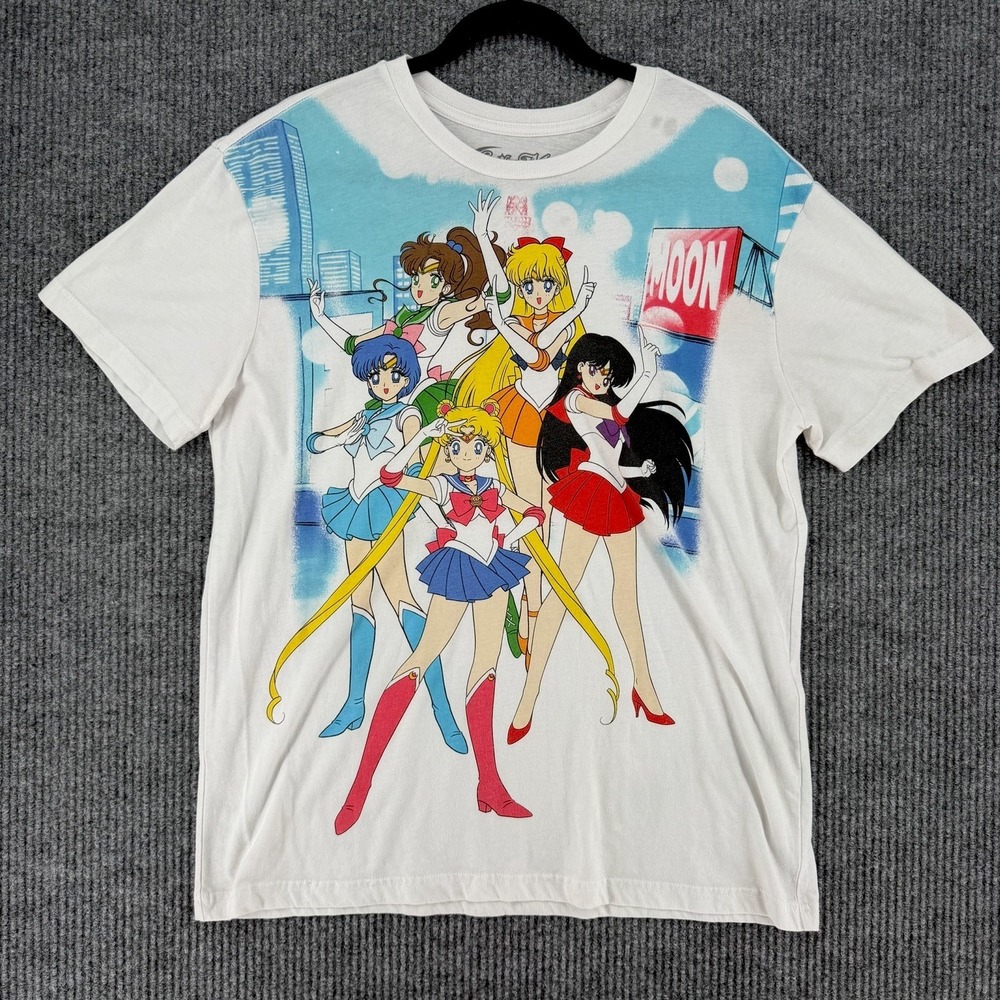 Sailor Moon graphic anime t-shirt women's Large manga kawaii Y2K tee grunge